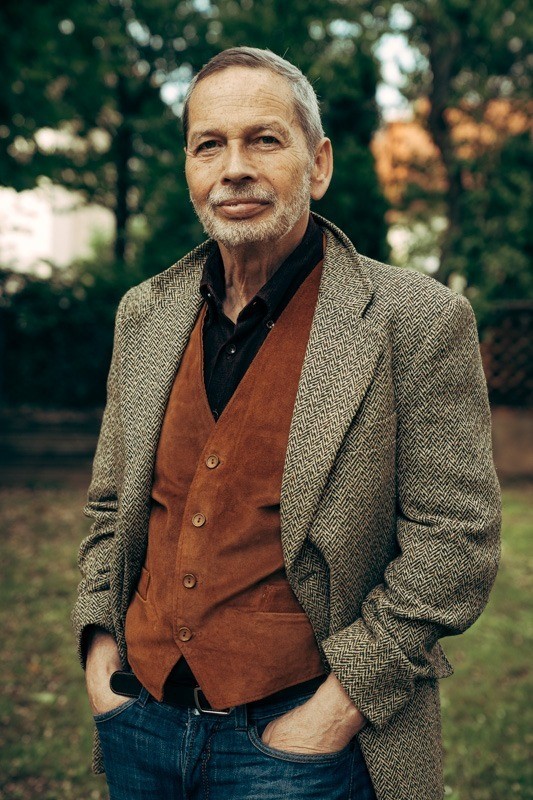 Emotivamente corretto, 50 anni di lavaggio del cervello