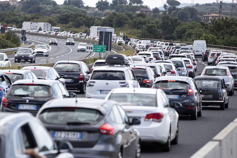 Traffico, atteso weekend da bollino nero