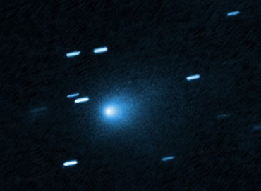Nasa: immortalata la cometa che viaggia a 209.000 km/h