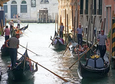 Overtourism e manipolazione di massa