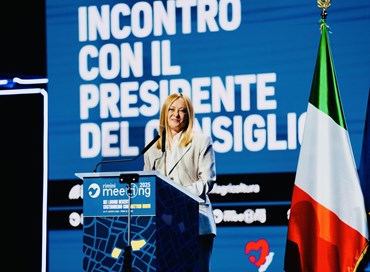 Meloni a Rimini: la piccola vedetta romana