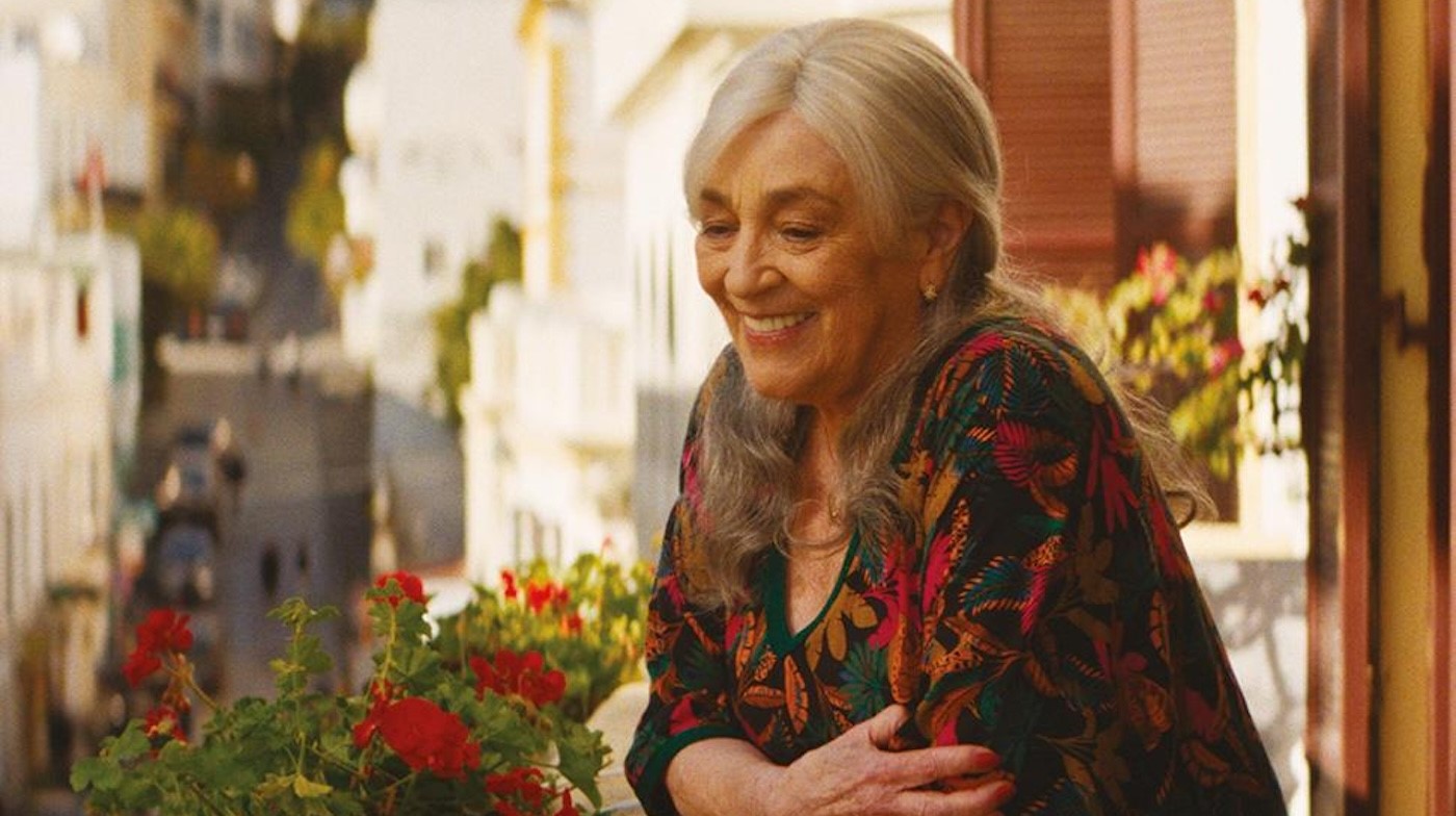 “Calle Málaga”, Carmen Maura: un faro di indomita vitalità a Tangeri