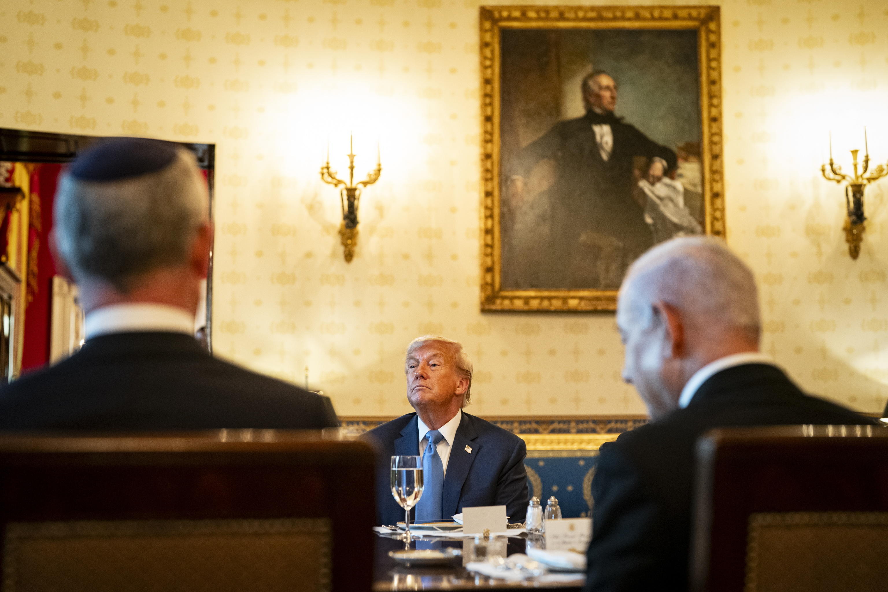 Trump: “Finire opera contro Hamas”, Herzog da Leone XIV