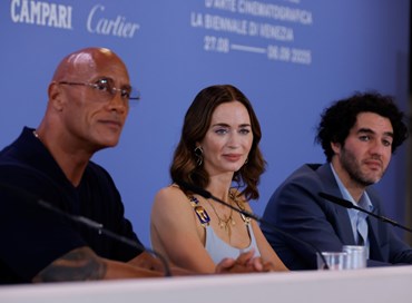 Venezia 82, tra omaggi alle icone, biopic dirompenti e proteste sul red carpet