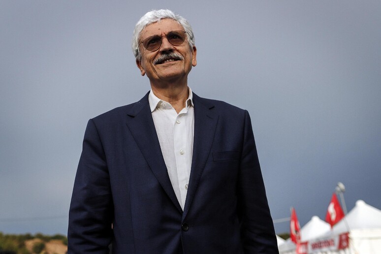 D’Alema alla parata del Dragone