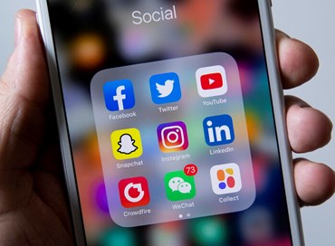 Come sopravvivere ai social network? Leggendo buoni libri e imparando dai canarini