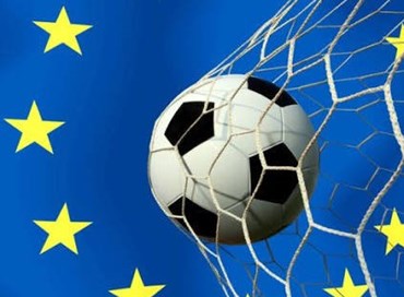 Europa nel pallone: biasimo (non elogio) della follia