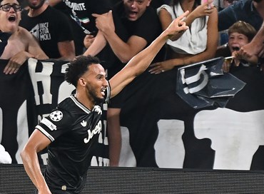 Pazza Juve pareggia 4-4, oggi tocca a Inter e Atalanta