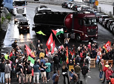 Lunedì nero: scioperi per gaza paralizzano lo Stivale