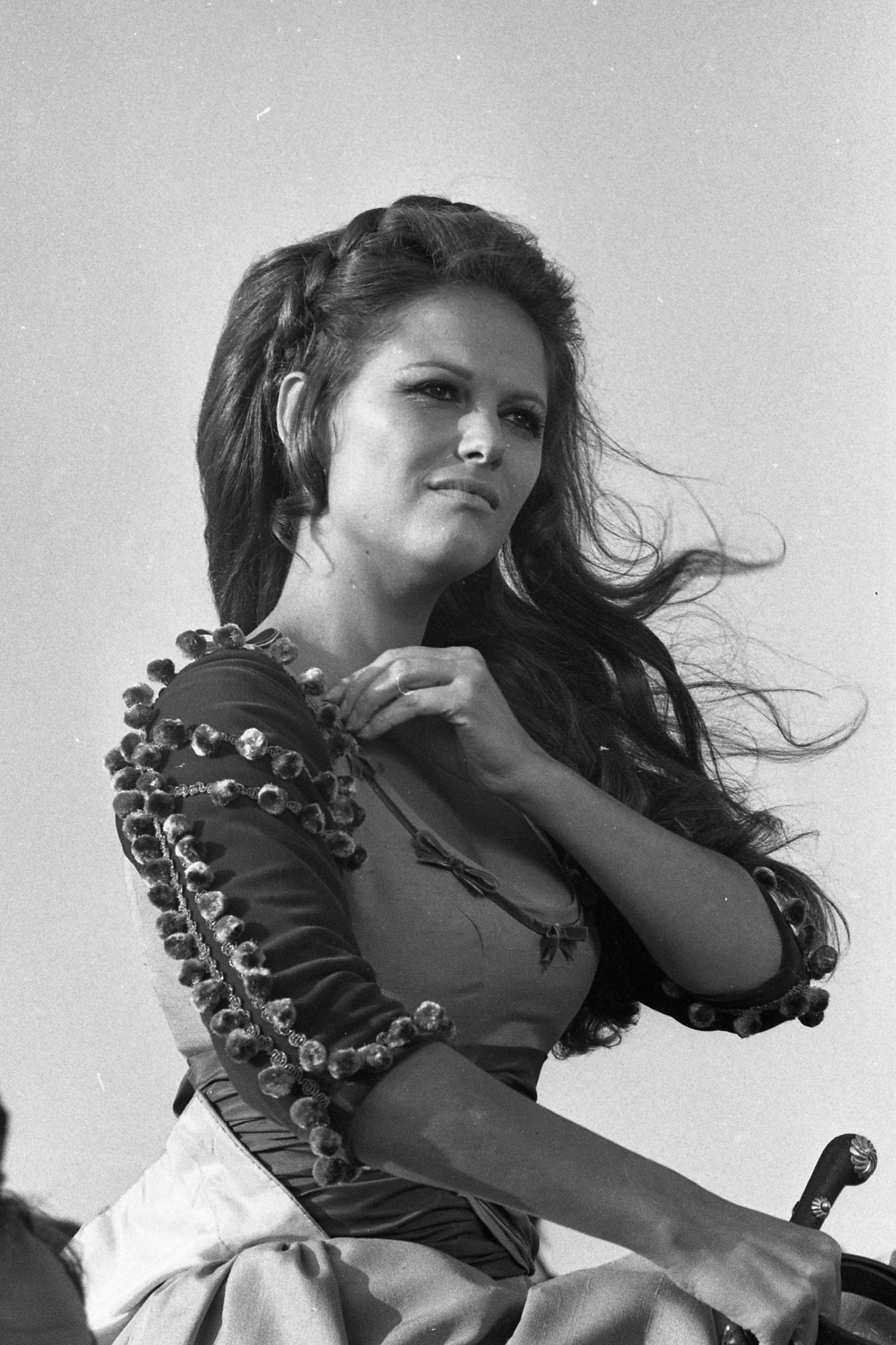 Addio a Claudia Cardinale, la musa di Fellini e Visconti