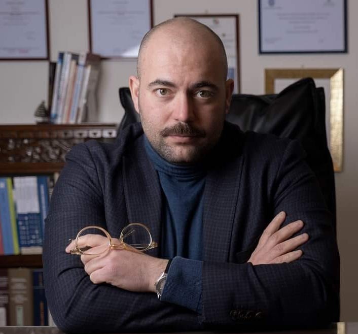 Civico ma non troppo: per sfidare Decaro prende quota l’ipotesi Lucarella