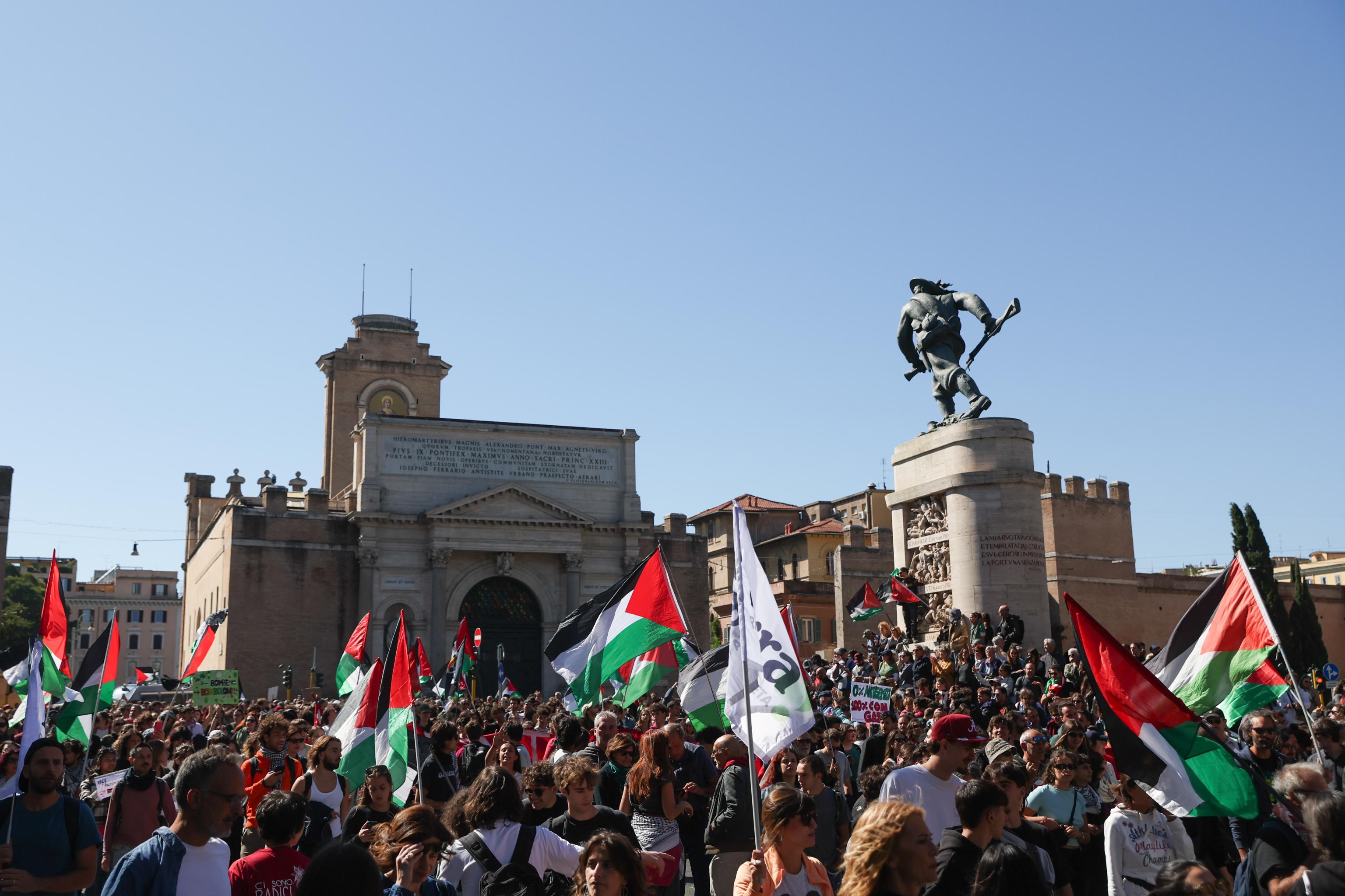 Dallo sfascismo al fascismo, dalla flotilla al balilla
