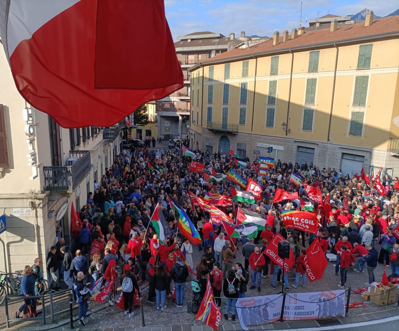 Cgil: da sindacato di massa a sindacato dei like