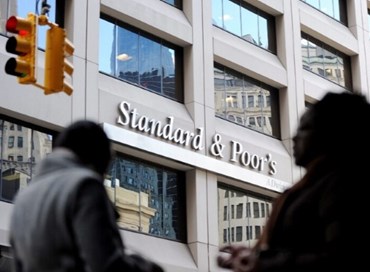 S&P promuove il Governo Meloni e conferma il rating dell’Italia