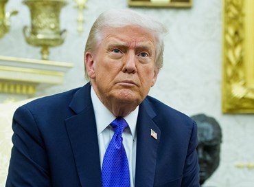 La svolta americana: Trump vara le sanzioni a Mosca