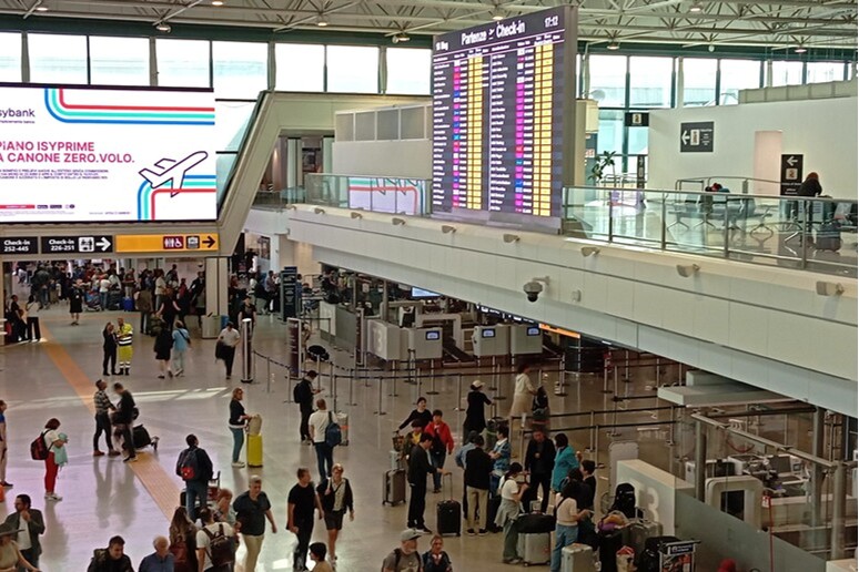 Fiumicino, arriva l’assistente virtuale per i passeggeri