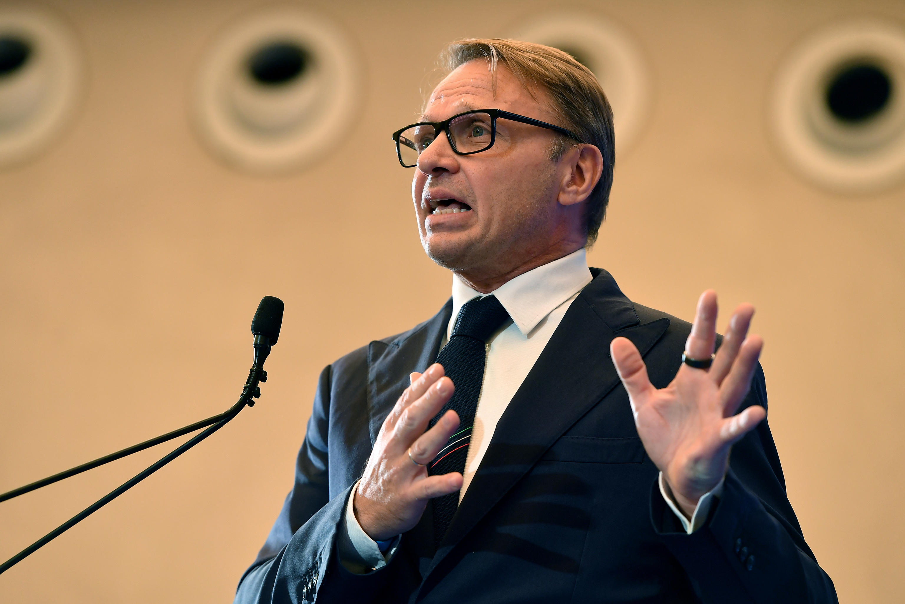 Lollobrigida: “Il Governo ha dimostrato di puntare alla stabilità”