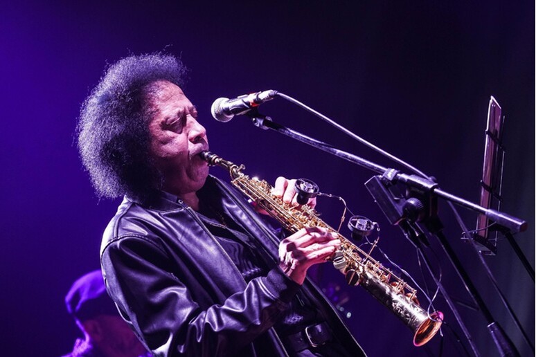Addio a James Senese, monumentale sassofonista napoletano