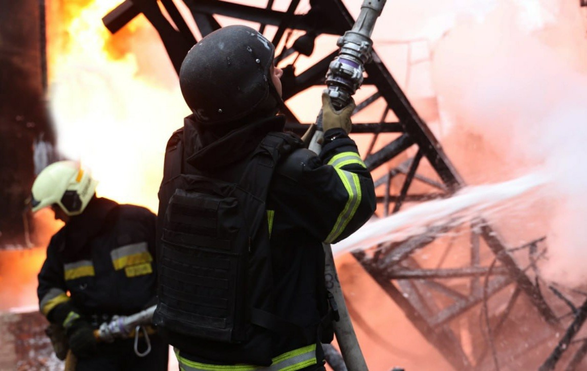 Mosca spegne Kyiv, Bruxelles apra gli occhi