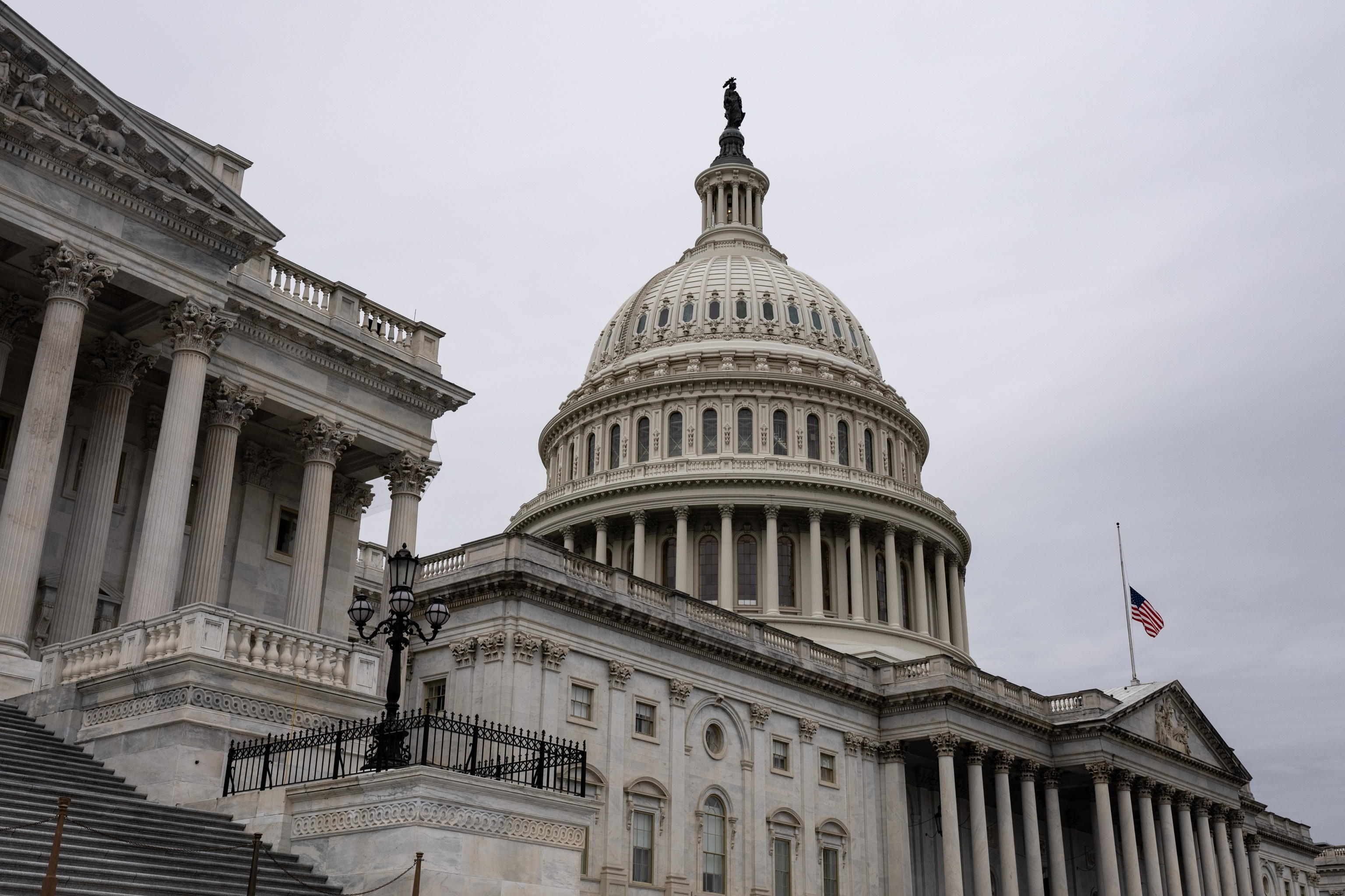 Trump si allinea con i Repubblicani sugli “Epstein files”