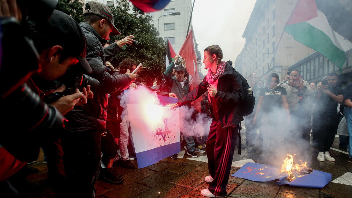 La politica, il Paese