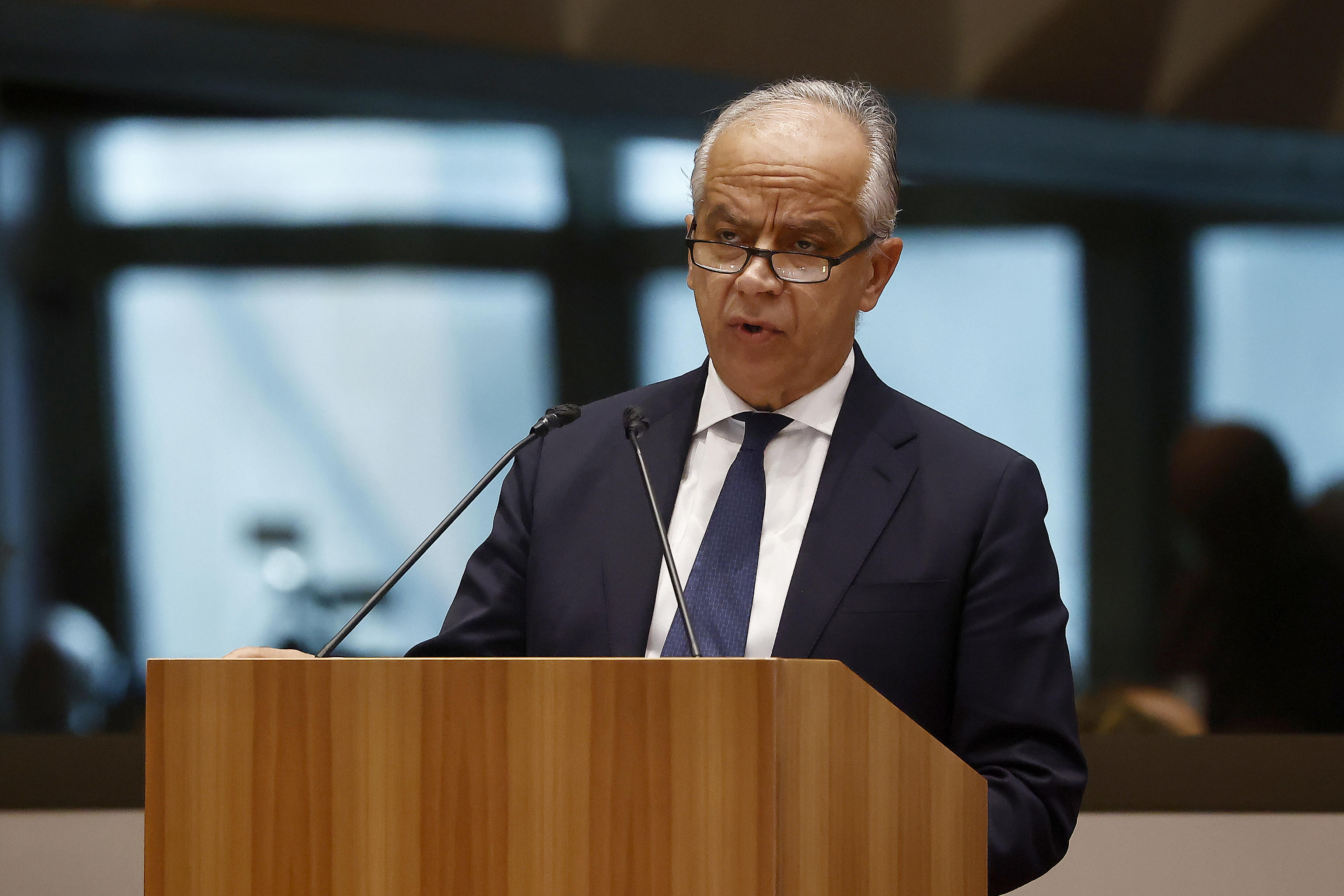 Migranti, Piantedosi “sfida” la Chiesa sul piano Albania 