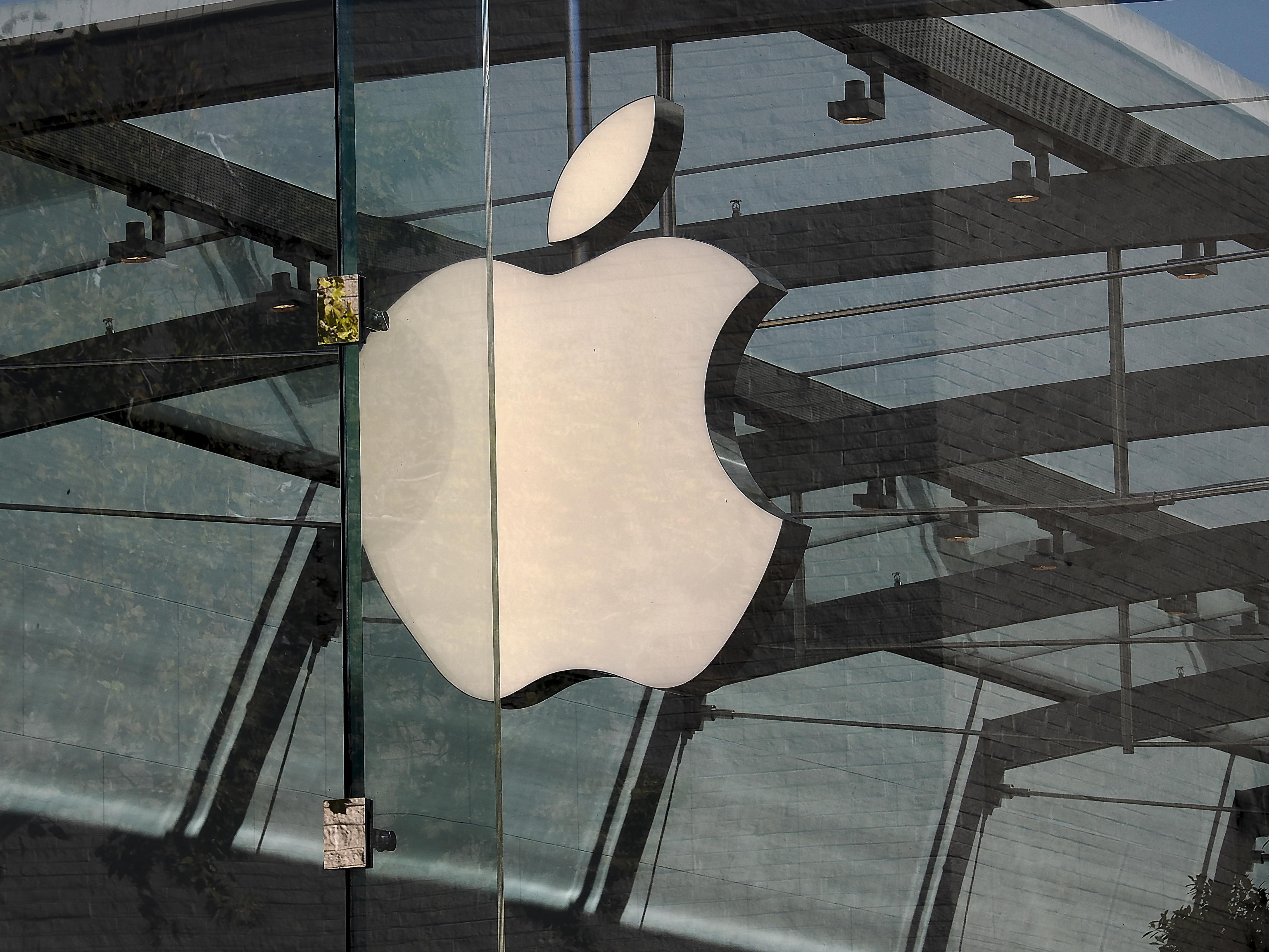 L’Antitrust sanziona Apple “per abuso di posizione dominante”