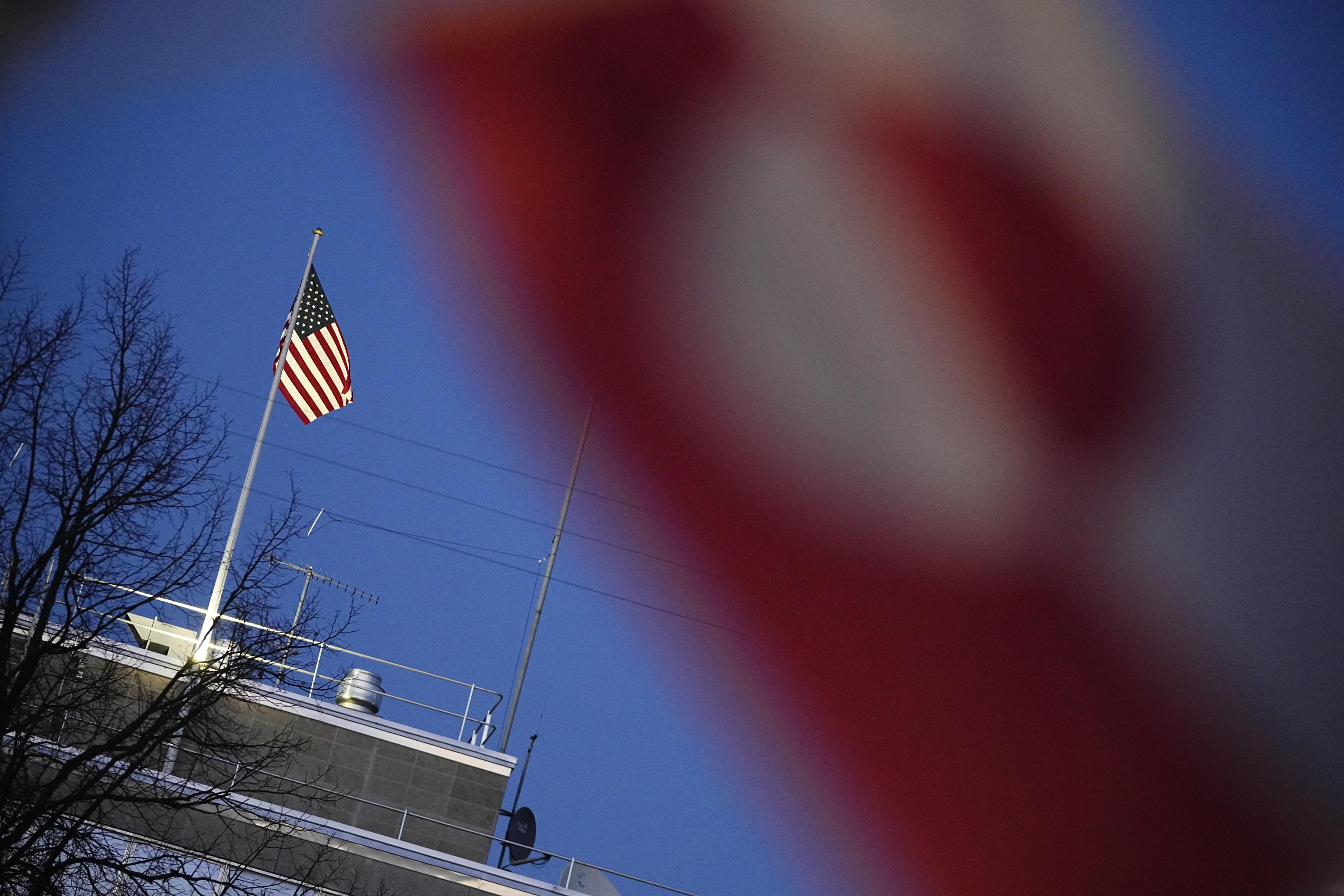 Dall’Europa l’ultima trovata: “Siamo tutti groenlandesi”