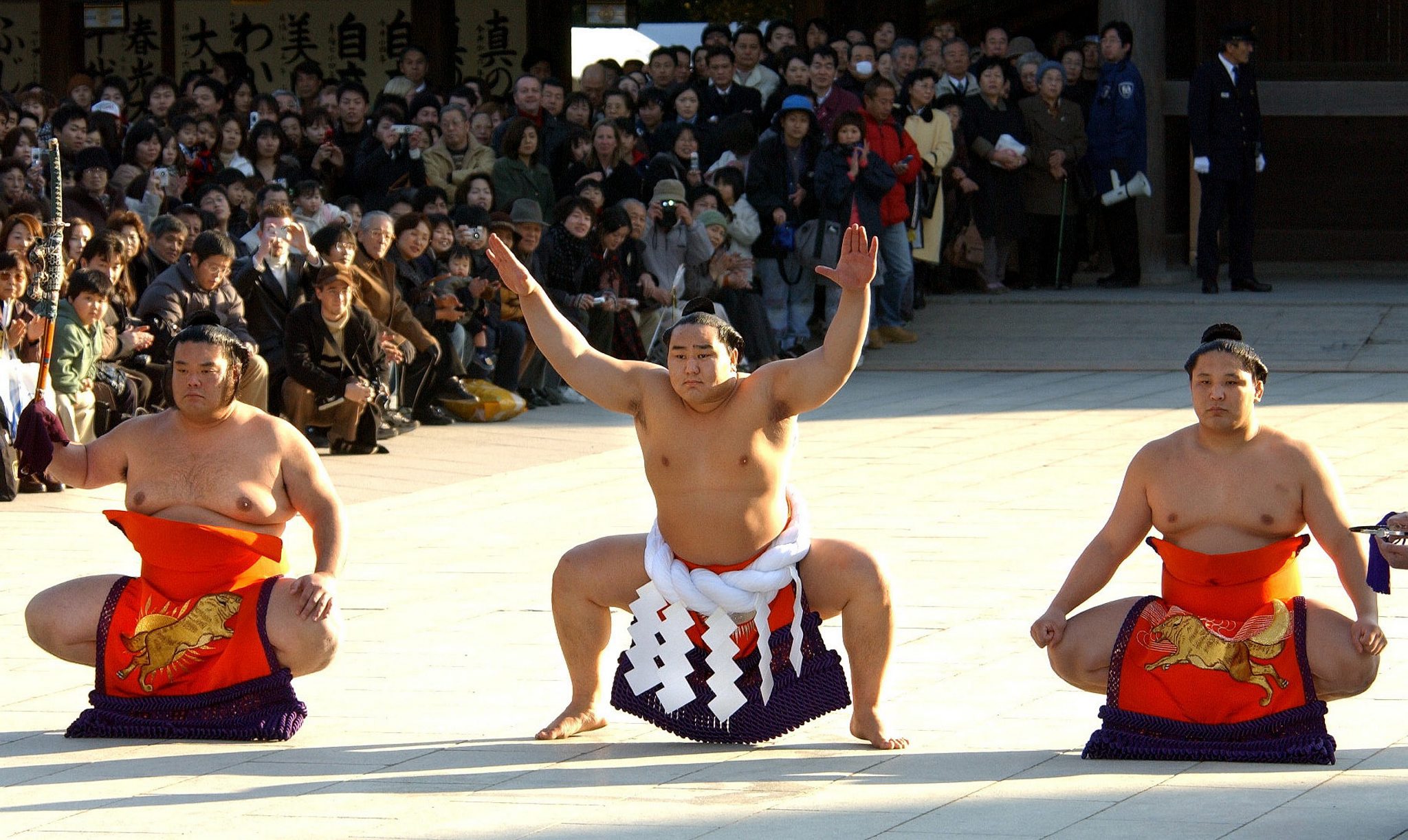 Sumo a tre: il ring stretto