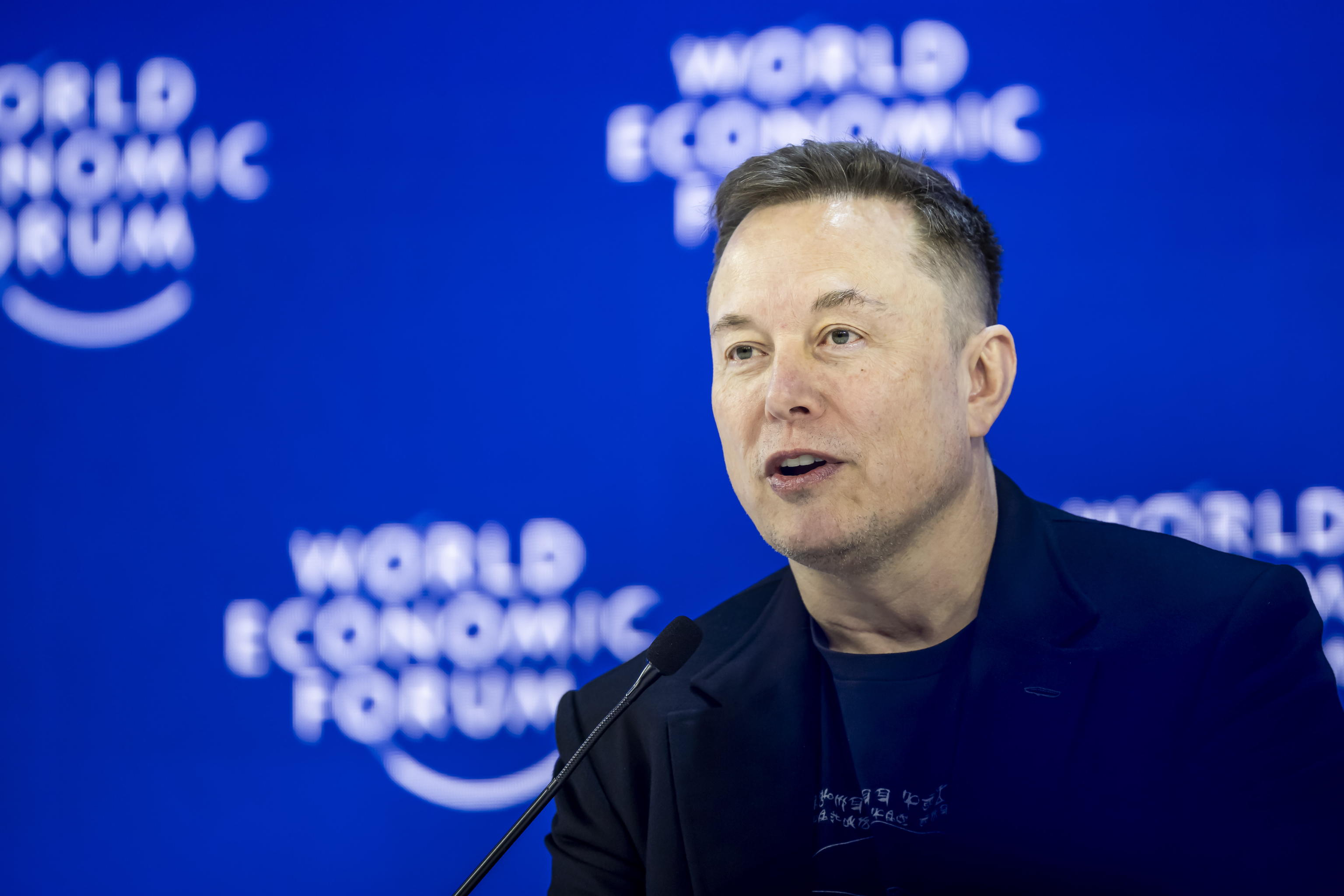 Musk: “Con robot e Intelligenza artificiale ricchezza per tutti”