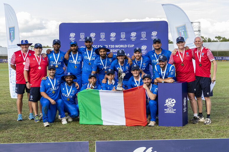 Il cricket come il liberalismo. Forza Azzurri! 