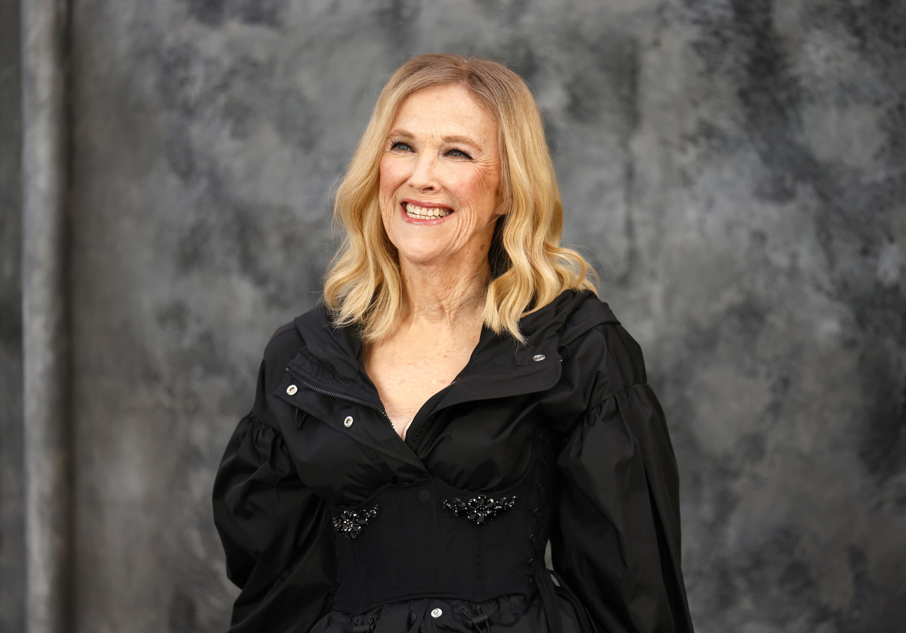 Addio a Catherine O’Hara, indimenticabile stella di “Mamma ho perso l’aereo” e “Beetlejuice”