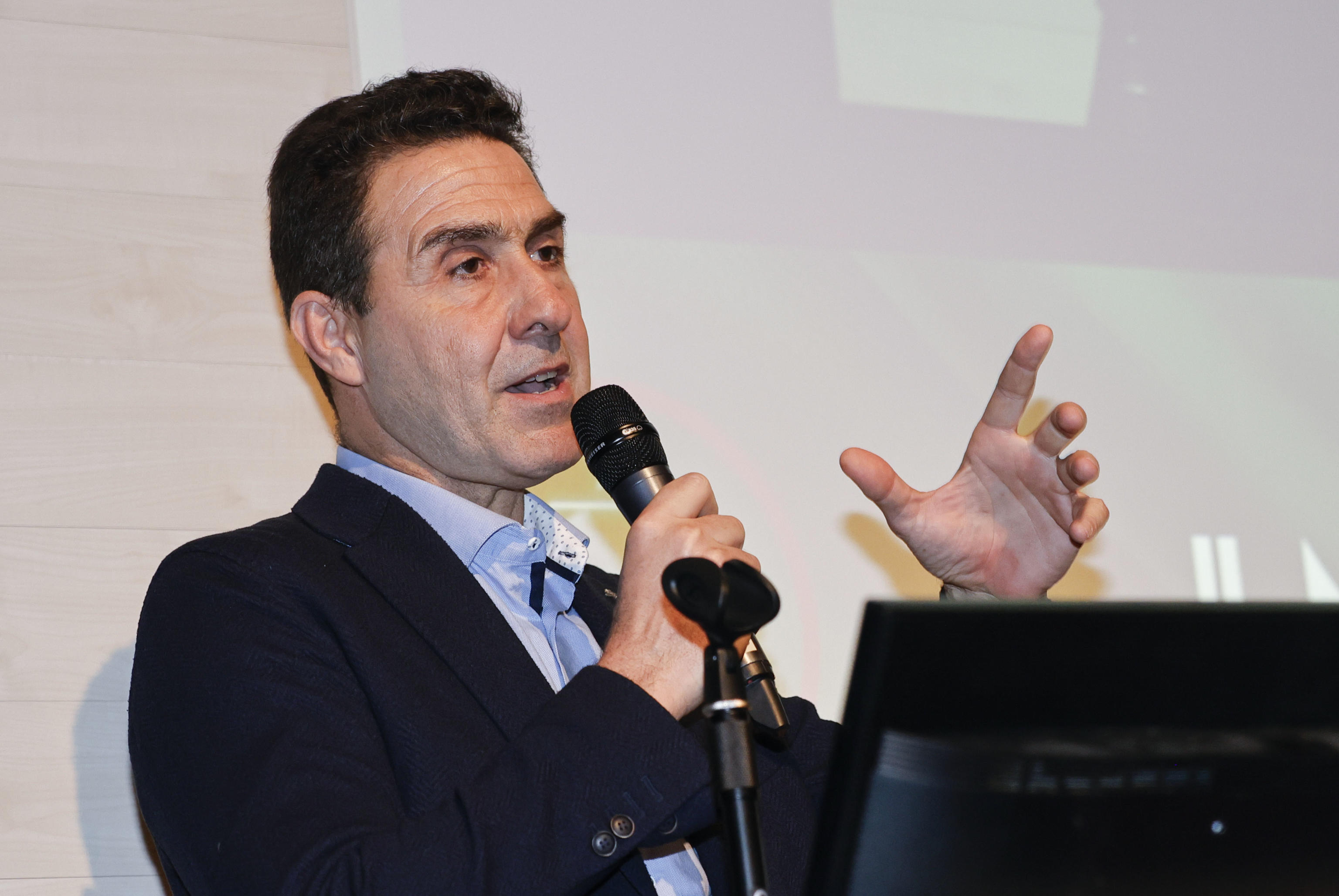 Vannacci: “Il mio partito è naturale interlocutore del centrodestra”