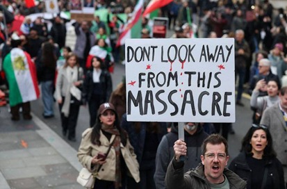 Su Left, la sinistra massacra le speranze degli iraniani