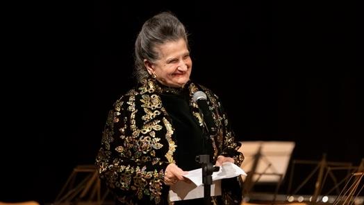 Marcella Crudeli: la disciplina come atto d’amore (Video)