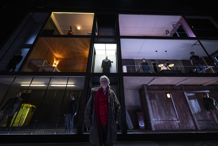 L’inferno psicoanalitico al Teatro Costanzi 