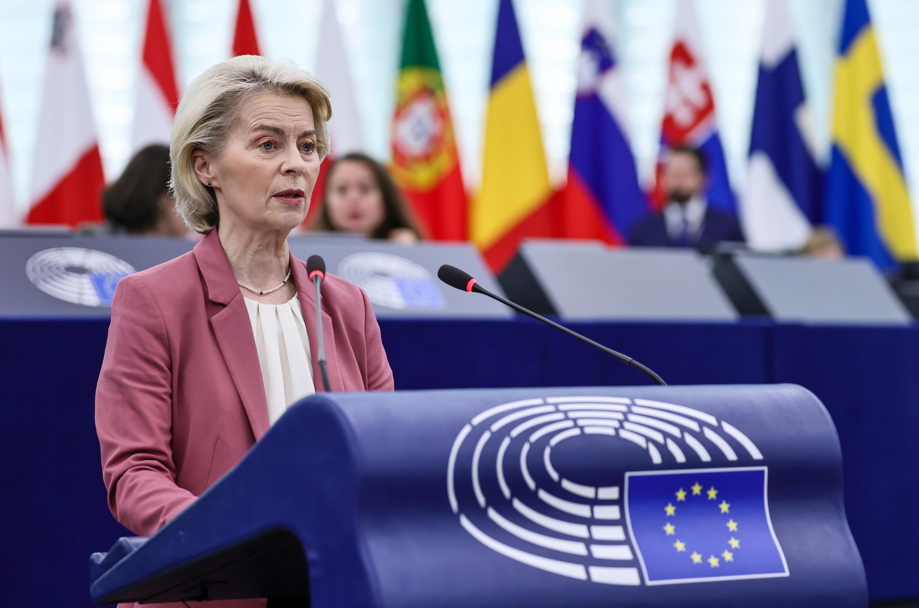 Von der Leyen a Strasburgo: per l’Iran nessuna lacrima