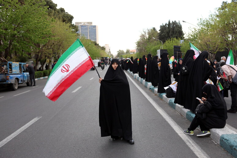 Risollevare una civiltà decaduta