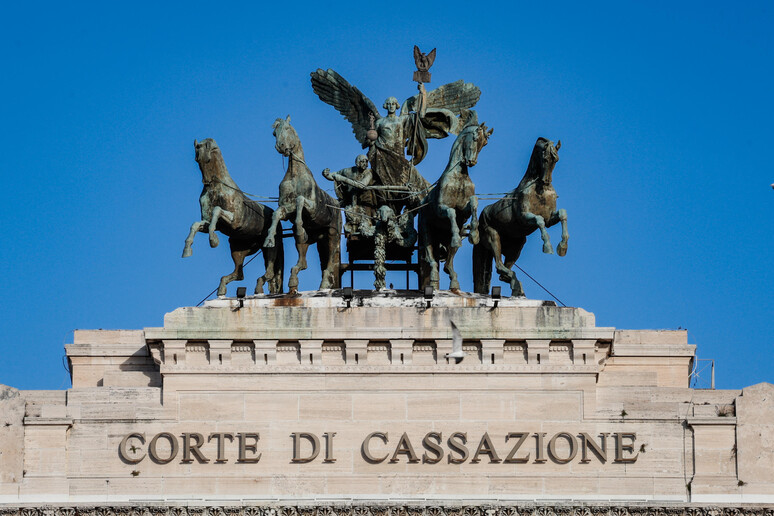 Sgomberi rinviati: lo Stato tradisce la proprietà