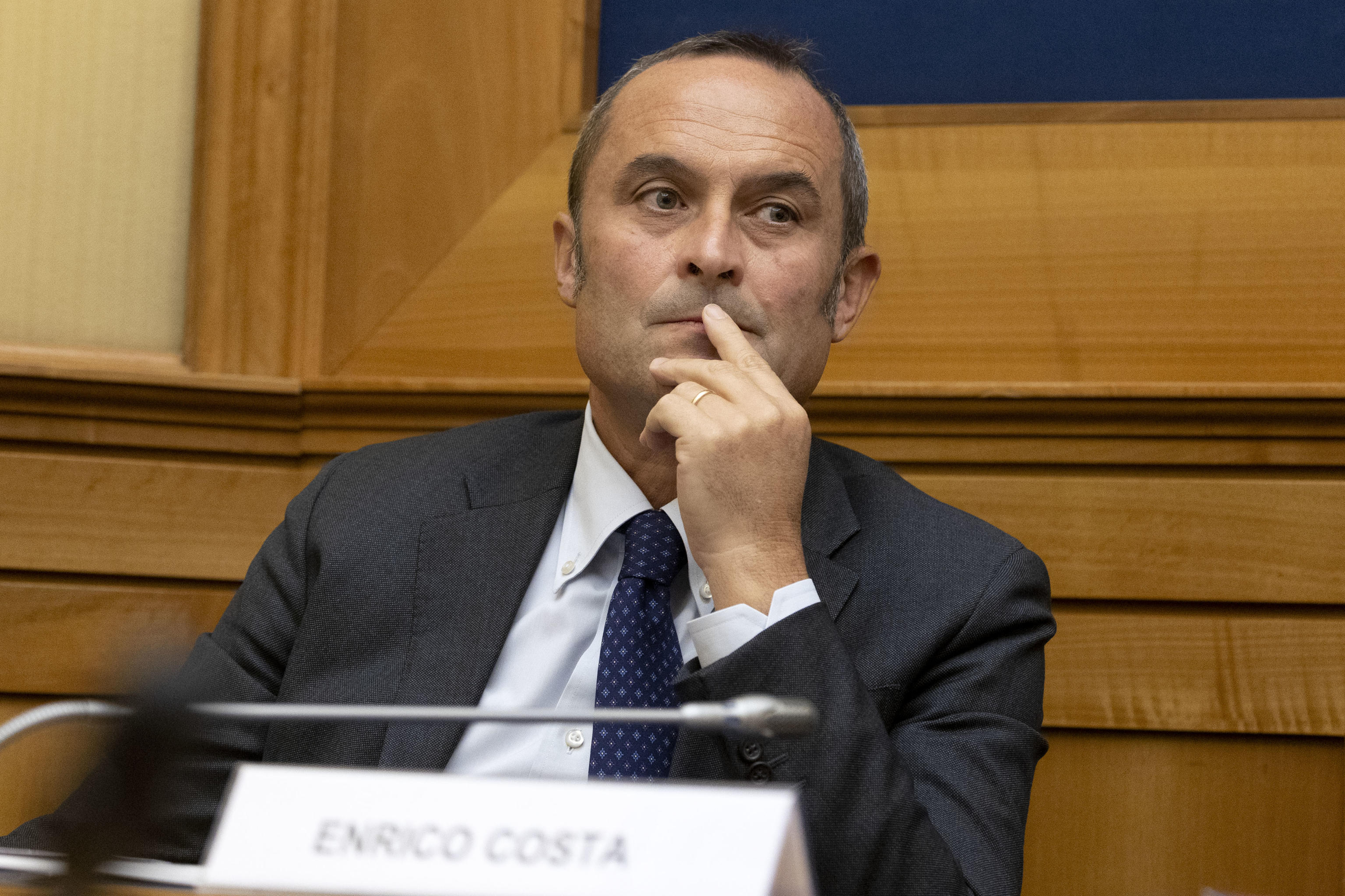 Forza Italia, Enrico Costa nuovo capogruppo alla Camera