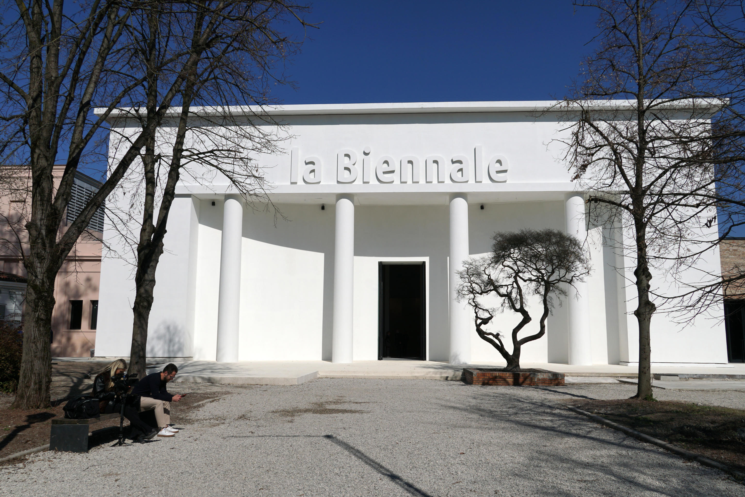 Biennale: zdanovisti contro Buttafuoco