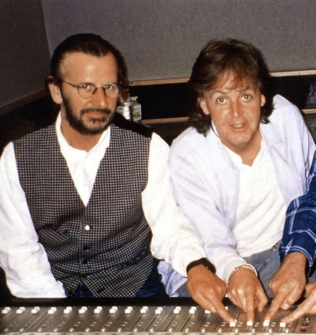 “Home to Us”, esce il primo duetto di Paul McCartney e Ringo Starr