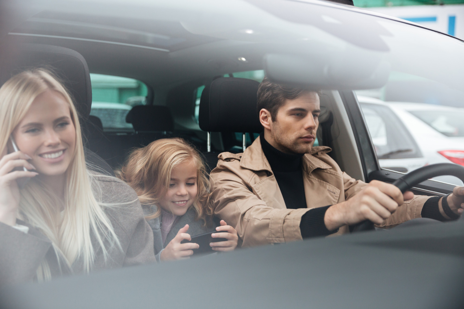 Assicurazione auto: come proteggere tutti i conducenti in famiglia con un’unica strategia