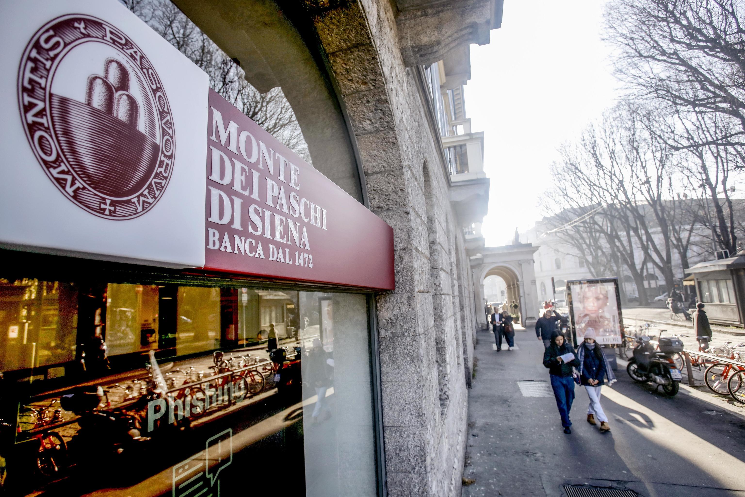 Intesa Sanpaolo lancia un Opas su Mps