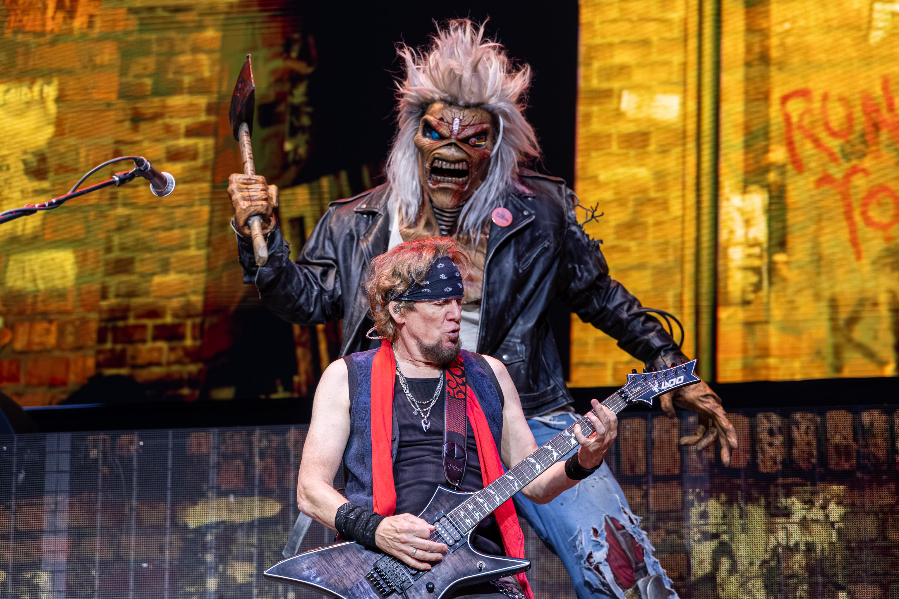 Con gli Iron Maiden l’heavy metal esordisce a San Siro