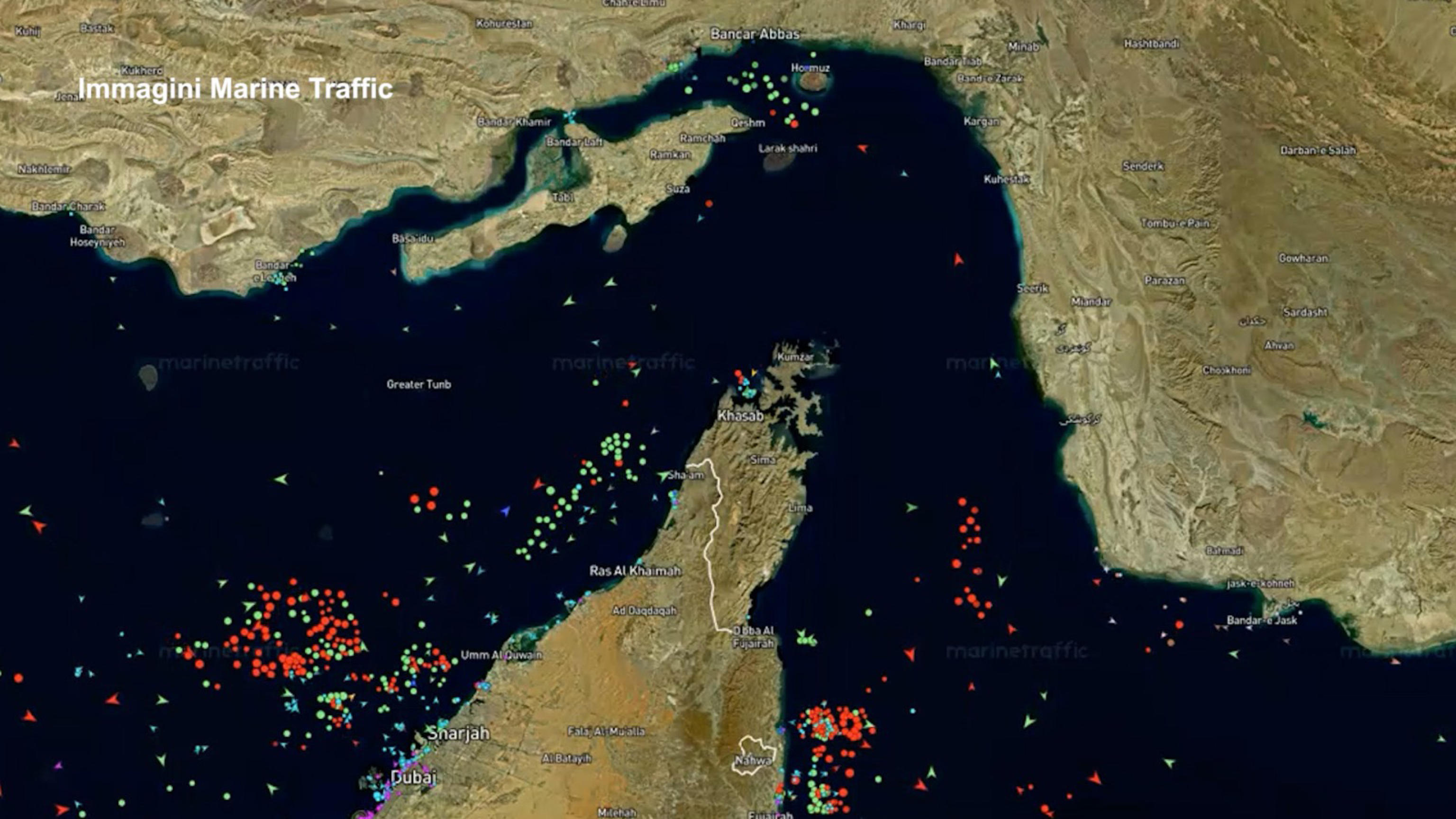L’Iran colpisce petroliere a Hormuz, Usa: reagiremo
