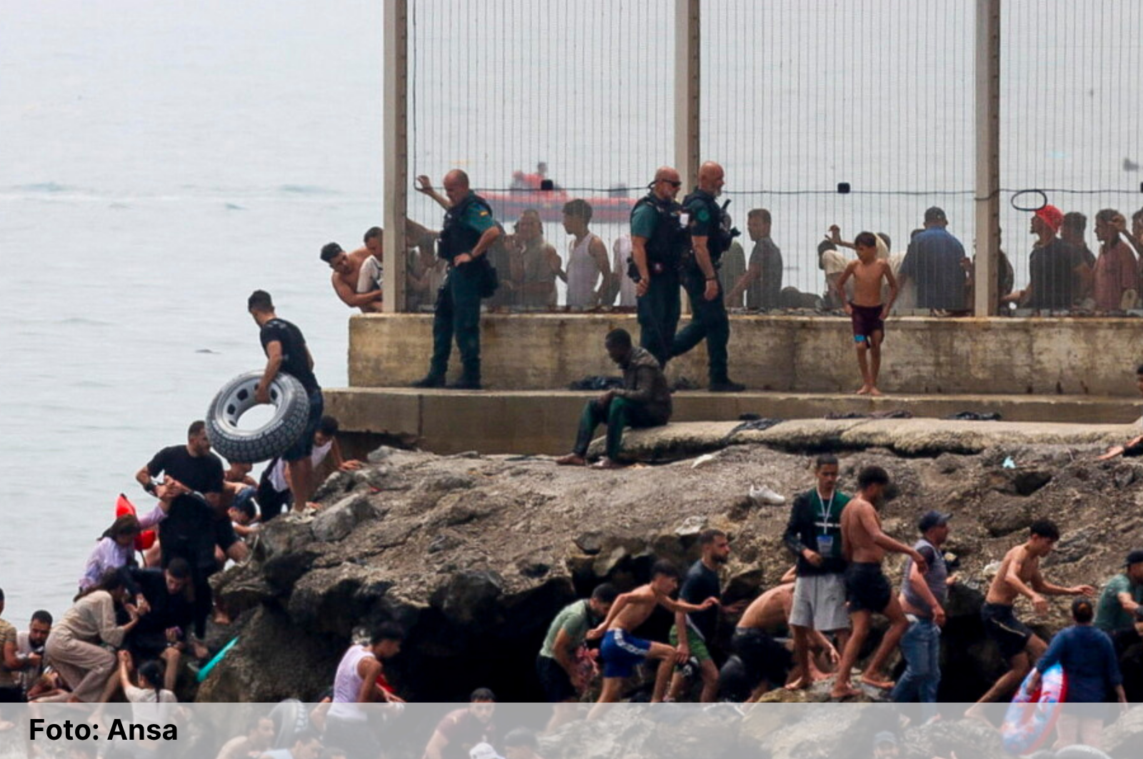 Invasione clandestina a Ceuta