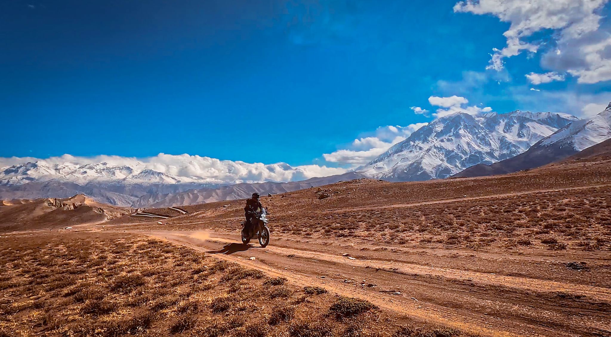 Namaste, Road to Mustang: il viaggio, la montagna e la scoperta di sé