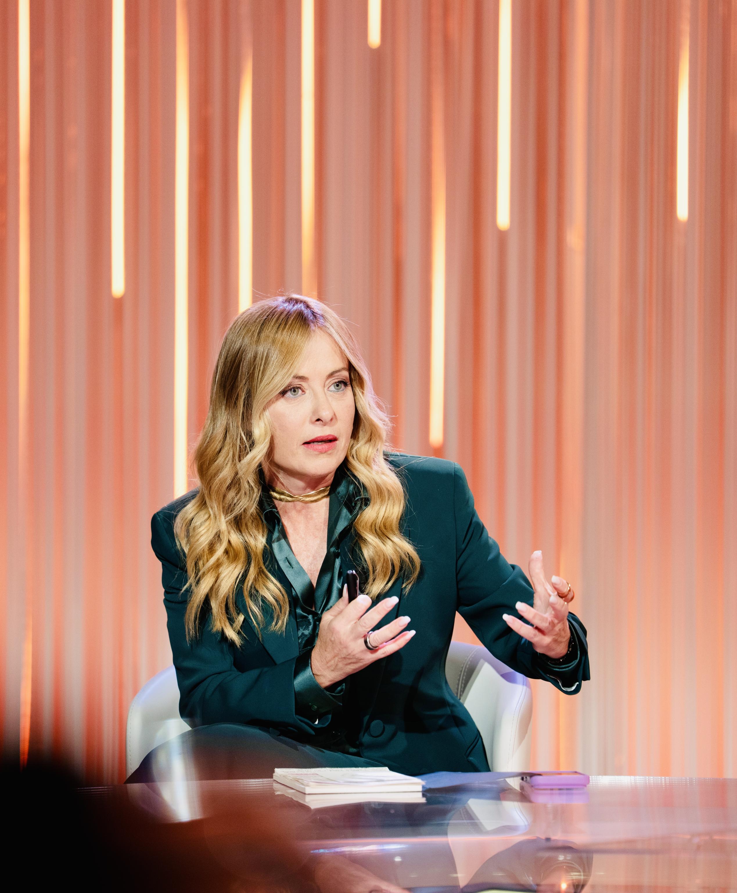 Meloni: “Non esiste legge elettorale cucita addosso”