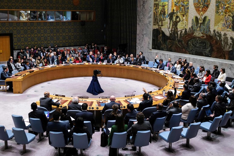 Onu: il Palazzo di Vetro vota al buio
